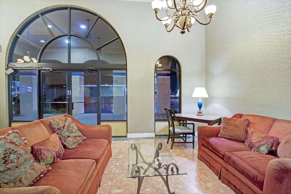 Travelodge Suites By Wyndham Kissimmee Orange Buitenkant foto